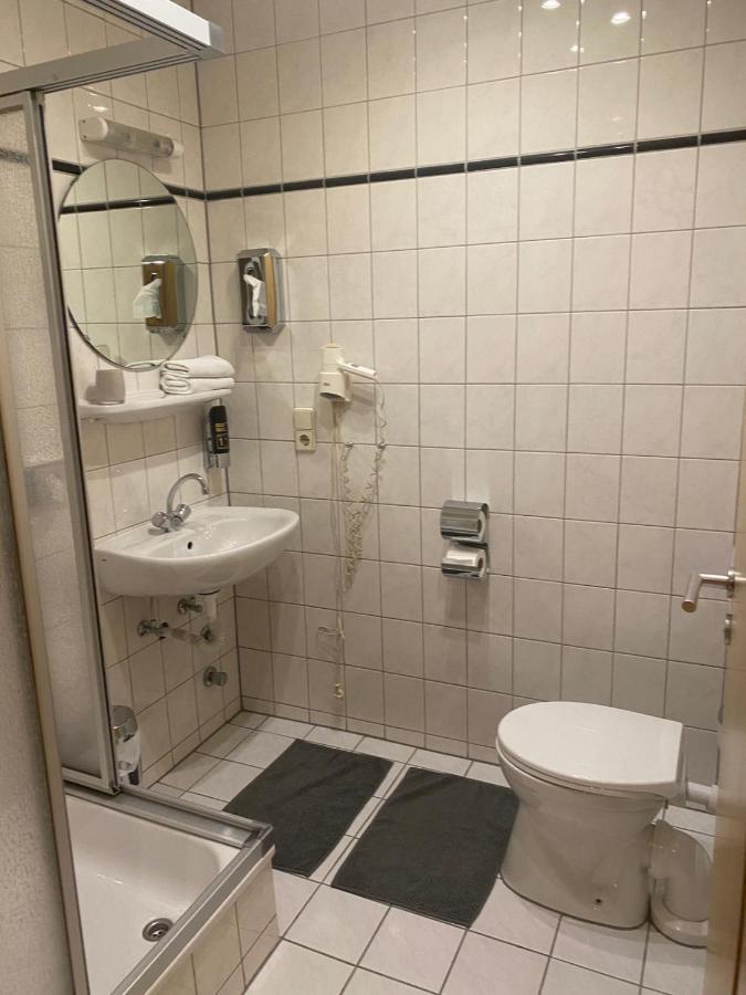 Hotel Restaurant Frankenturm Трир Экстерьер фото