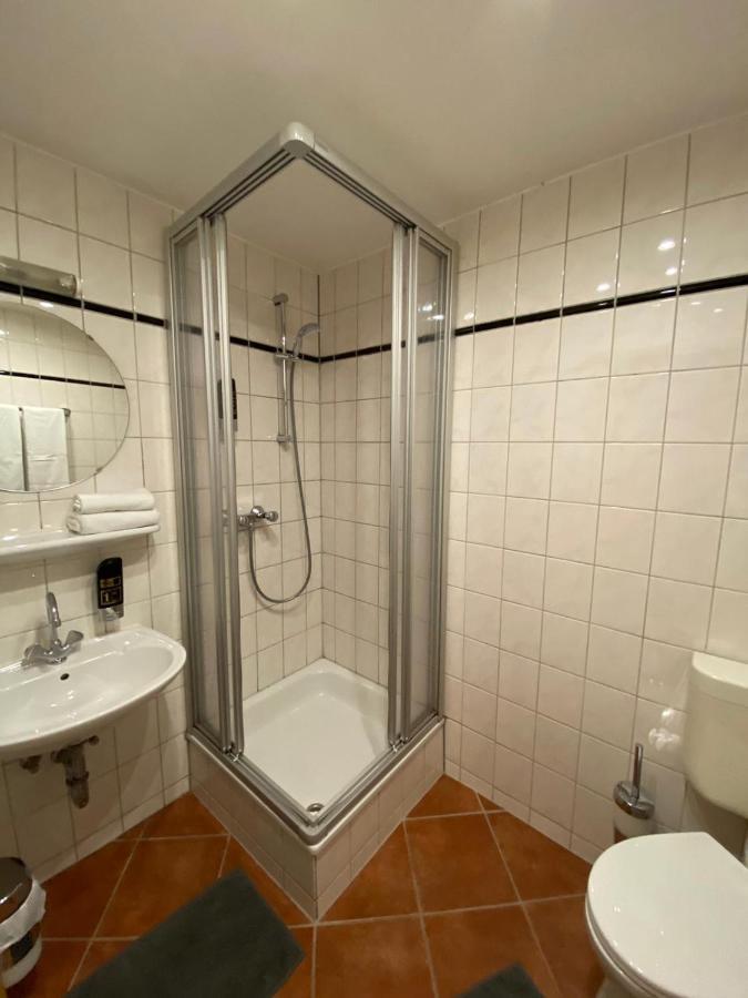 Hotel Restaurant Frankenturm Трир Экстерьер фото